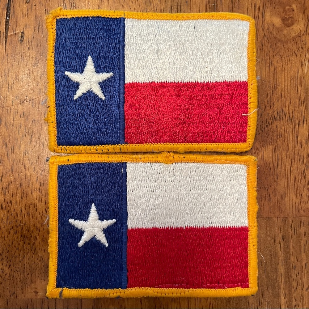 VTG 2 Retro Texas Flag Sew On Patch Appliqué 3.25”x2.25” Red White Blue 2:1 Gift